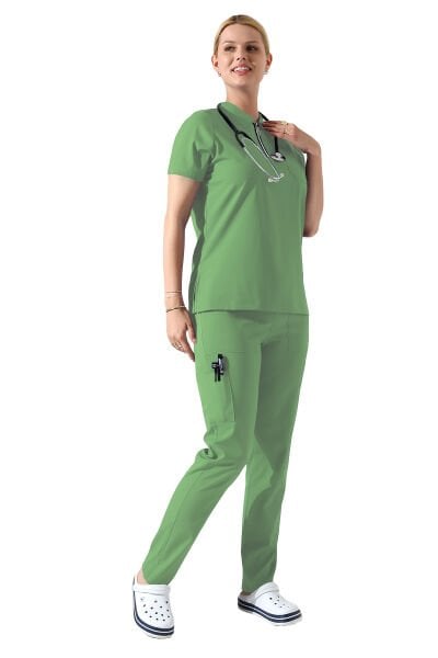 Mint Yeşili Polo Yaka Fermuar Detaylı Likralı Kadın Forma Takımı