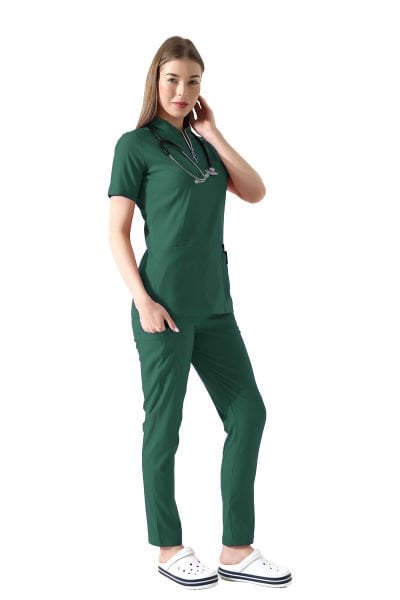 LİKRALI FERMUARLI YEŞİL KADIN SCRUBS FORMA TAKIMI