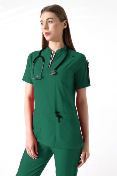 LİKRALI FERMUARLI YEŞİL KADIN SCRUBS FORMA TAKIMI