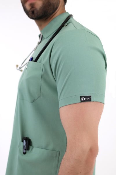 Mint Yeşili Likralı Polo Yaka Fermuarlı Erkek Doktor Hemşire Üniforma Takımı